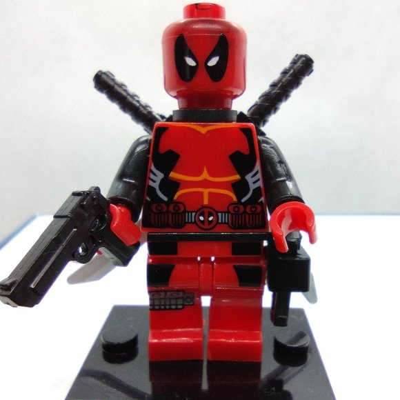 Deadpool custom designed set of 8 - Picture 6 of 10
